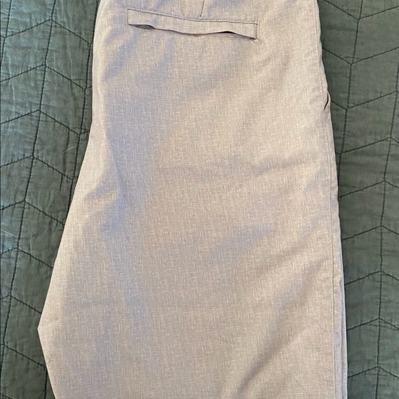 Men’s shorts. Tommy Armour, Hurley, & Haggar - Picture 7 of 14